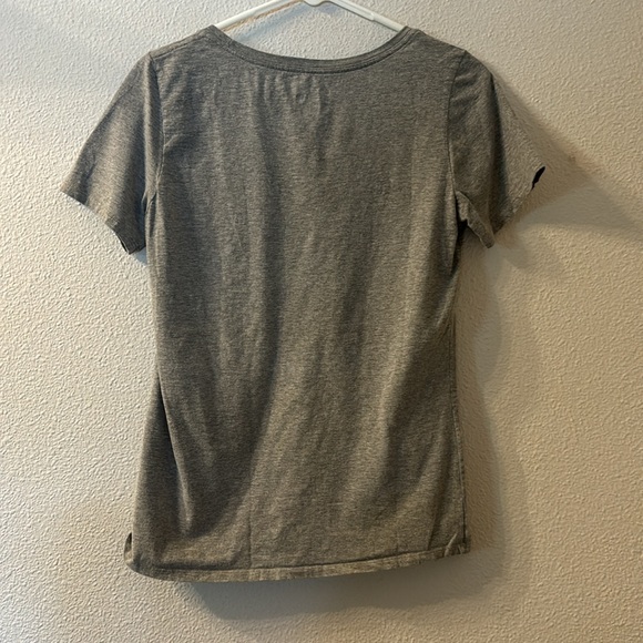 Nike Be bold graphic tee size medium - Picture 5 of 5